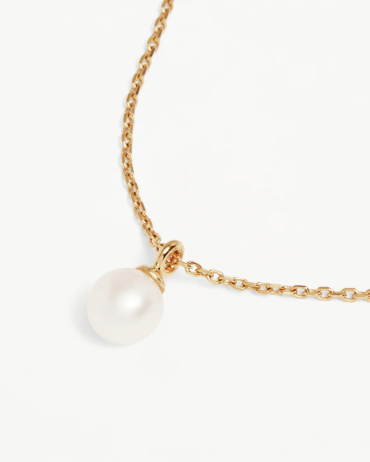 1127-18k-gold-vermeil-floating-on-air-pearl-necklace-3.webp 18k Gold Vermeil Floating On Air Pearl Necklace