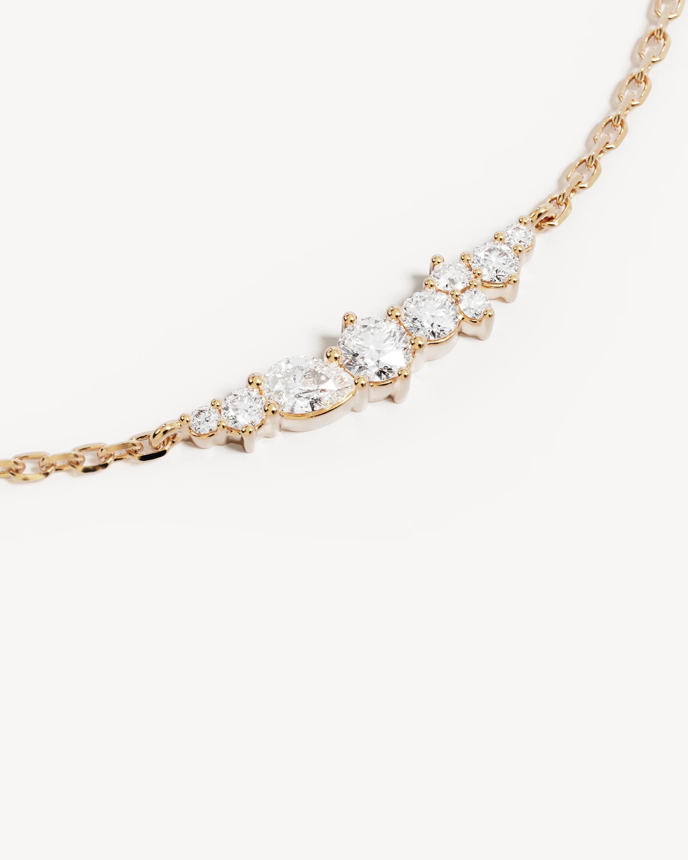 1715-9k-solid-gold-sunkissed-stillness-lab-grown-diamond-bracelet-3.webp 9k Solid Gold Sunkissed Stillness Lab-Grown Diamond Bracelet