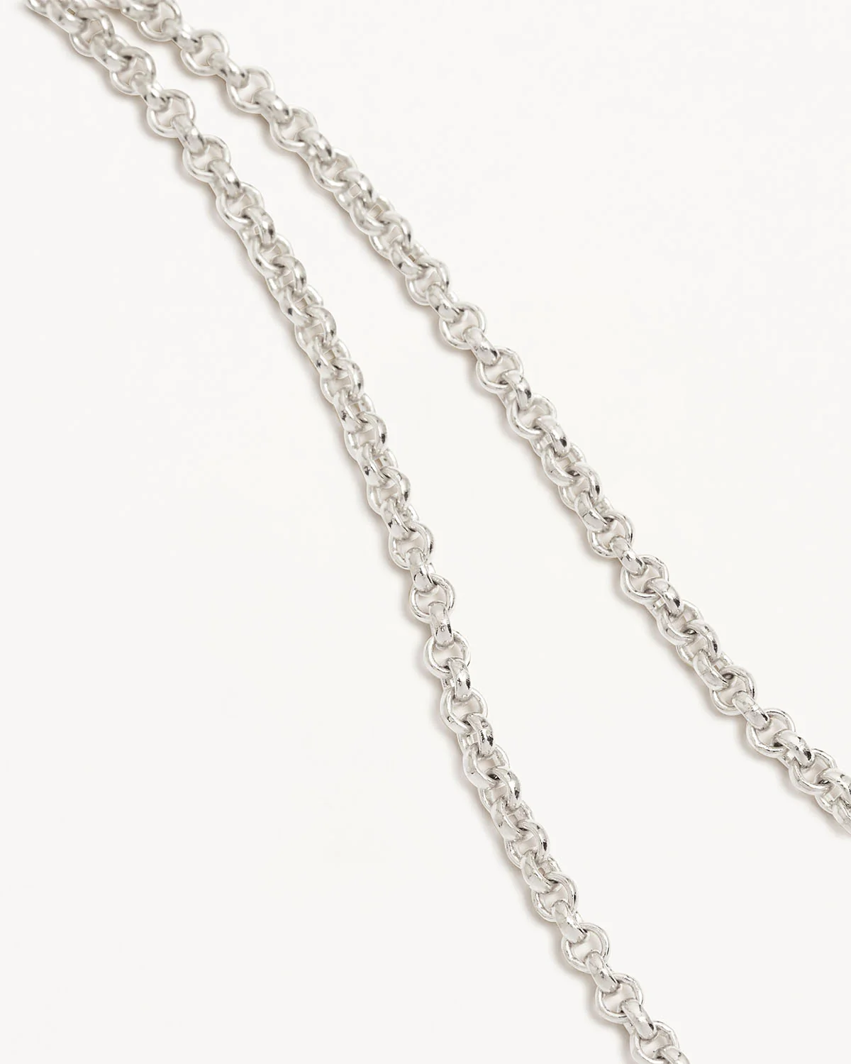 1862-sterling-silver-19-2mm-belcher-chain-necklace-3.webp Sterling Silver 19" 2mm Belcher Chain Necklace
