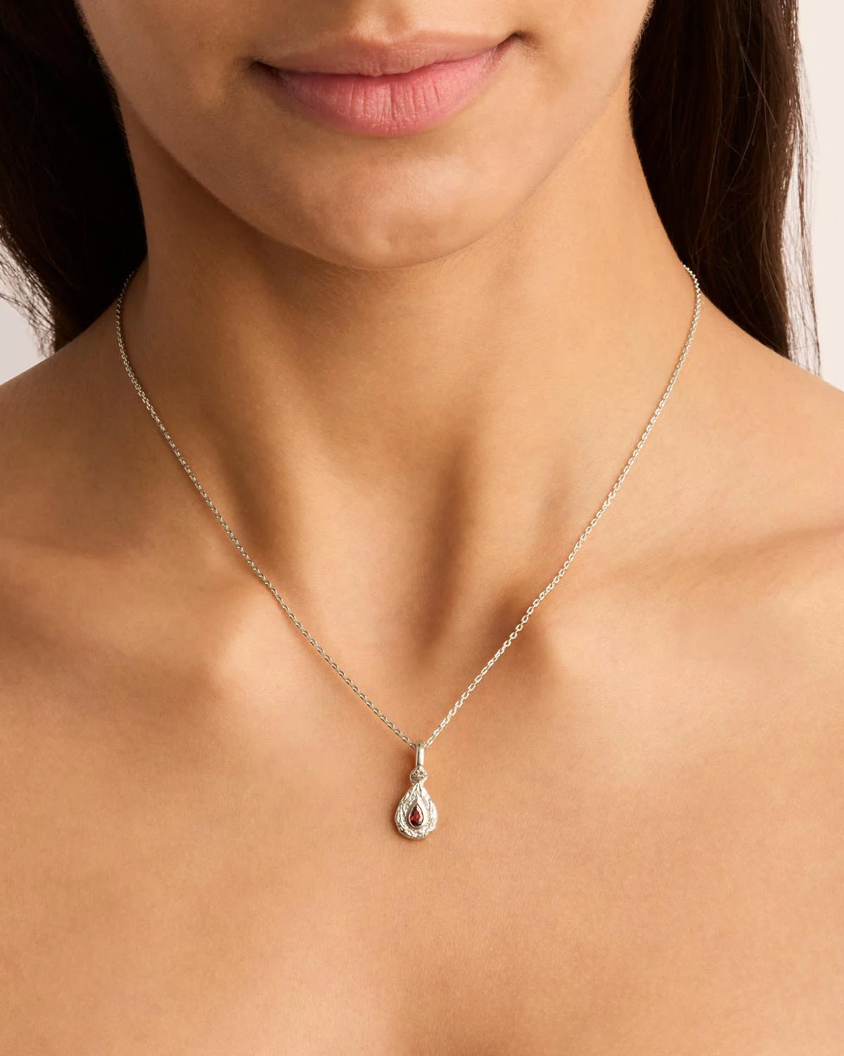 1927-sterling-silver-with-love-birthstone-annex-link-pendant-january-2.webp Sterling Silver With Love Birthstone Annex Link Pendant - January