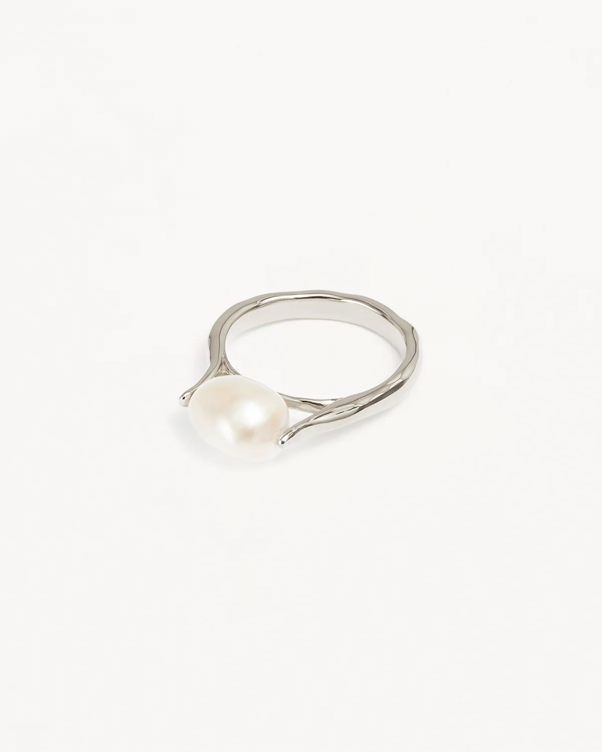 Sterling Silver Harmony Pearl Ring