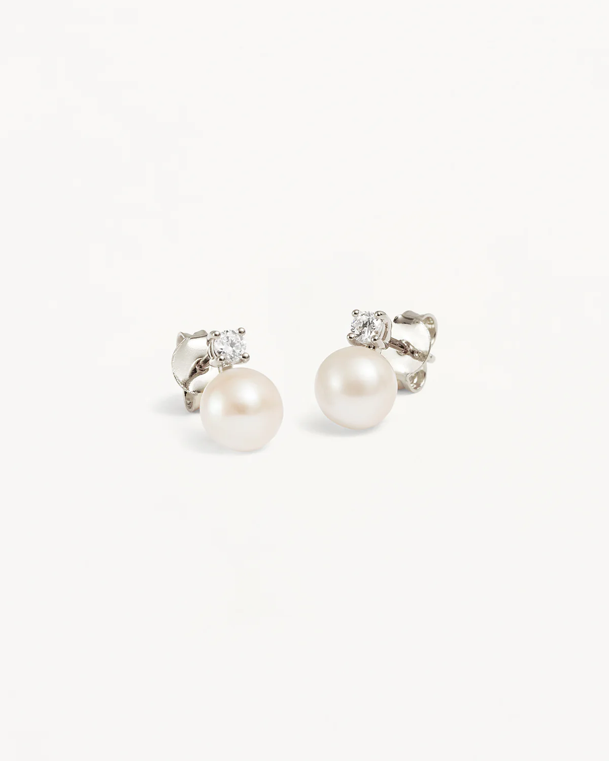 Sterling Silver Moments With You Pearl Stud Earrings - 6mm