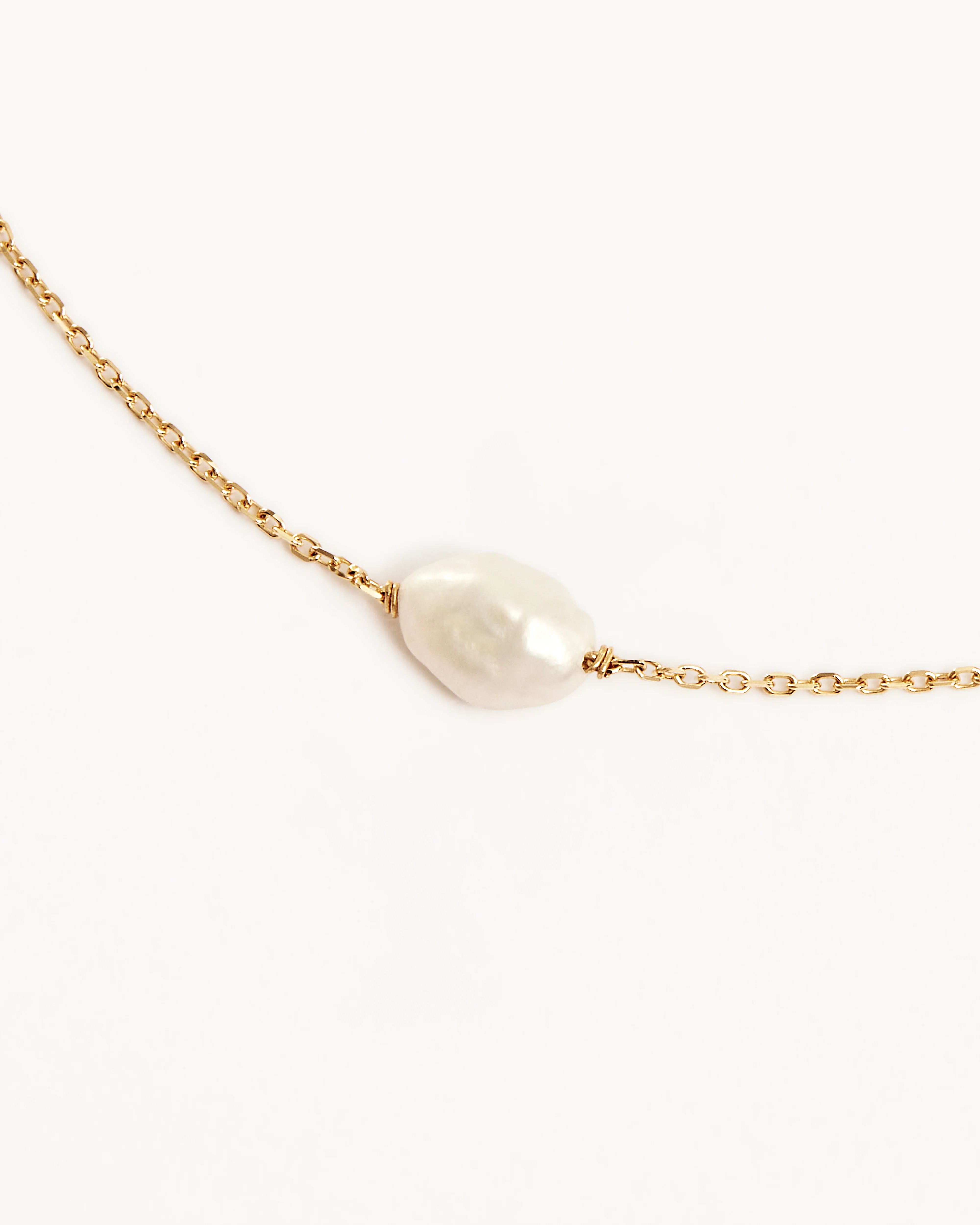 253-14k-solid-gold-tranquillity-bracelet-3.webp 14k Solid Gold Tranquillity Bracelet