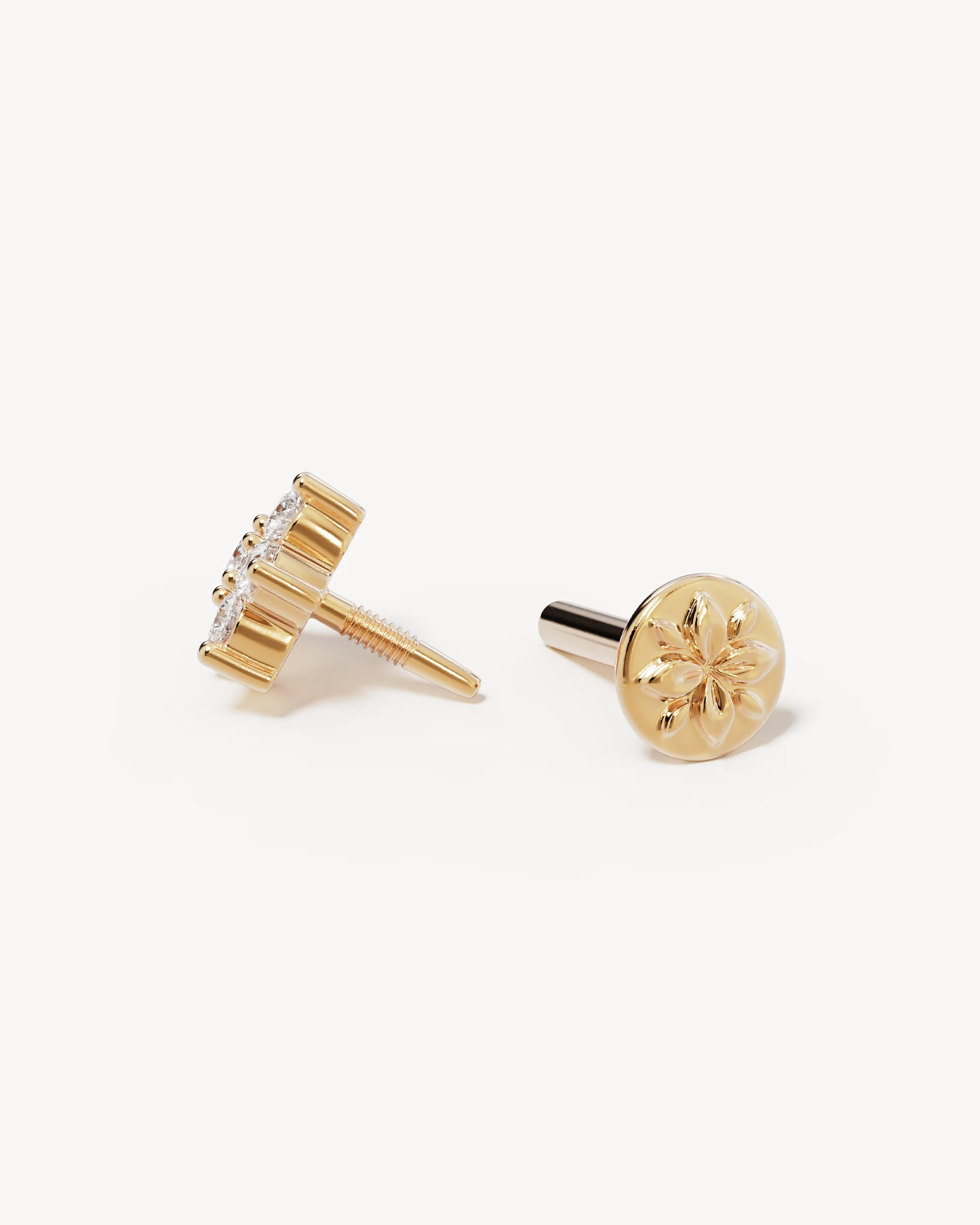 286-14k-solid-gold-crystal-lotus-flower-cartilage-earring-3.webp 14k Solid Gold Crystal Lotus Flower Cartilage Earring