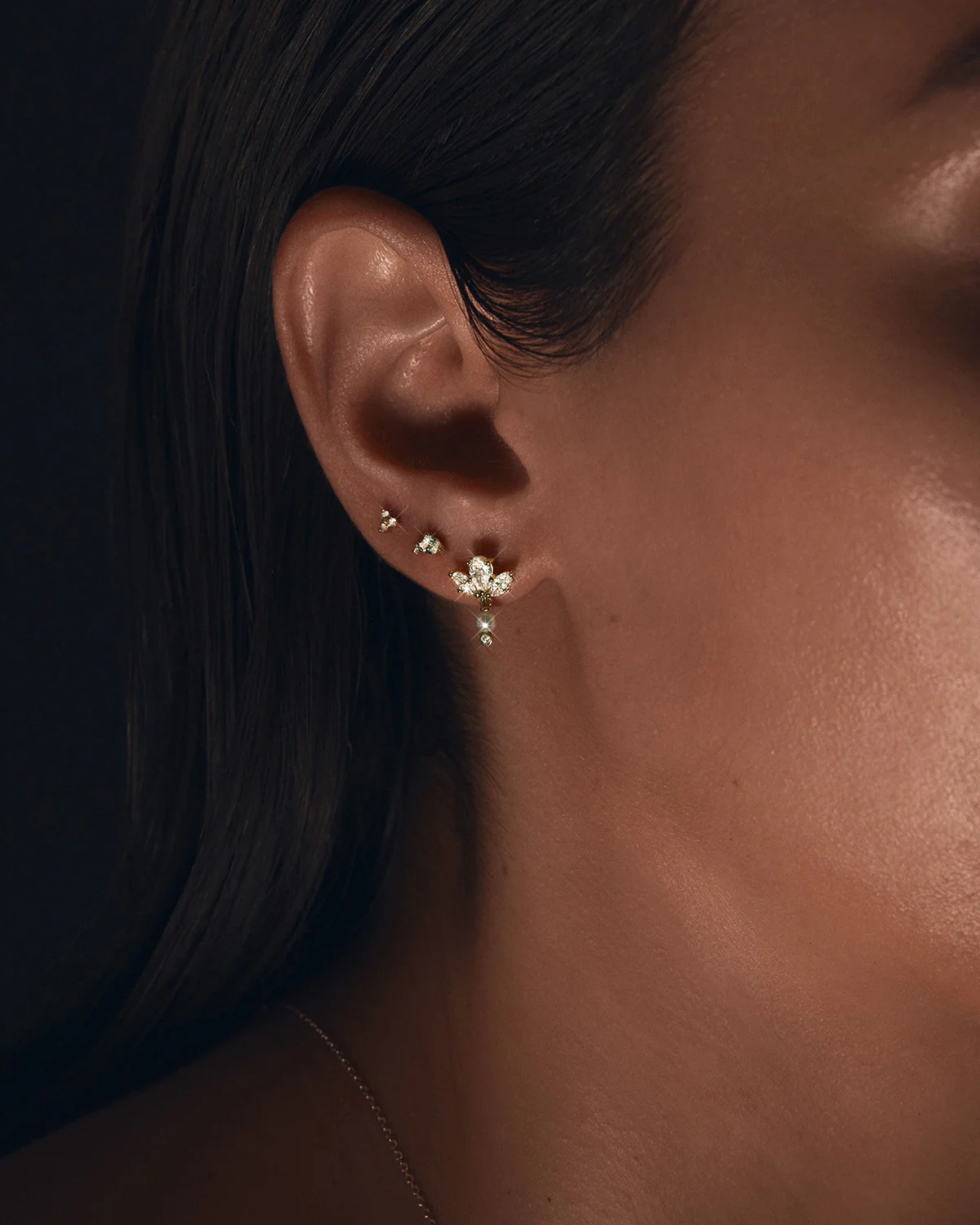 18k Solid Gold Floating Lotus Lab-Grown Diamond Pearl Earring