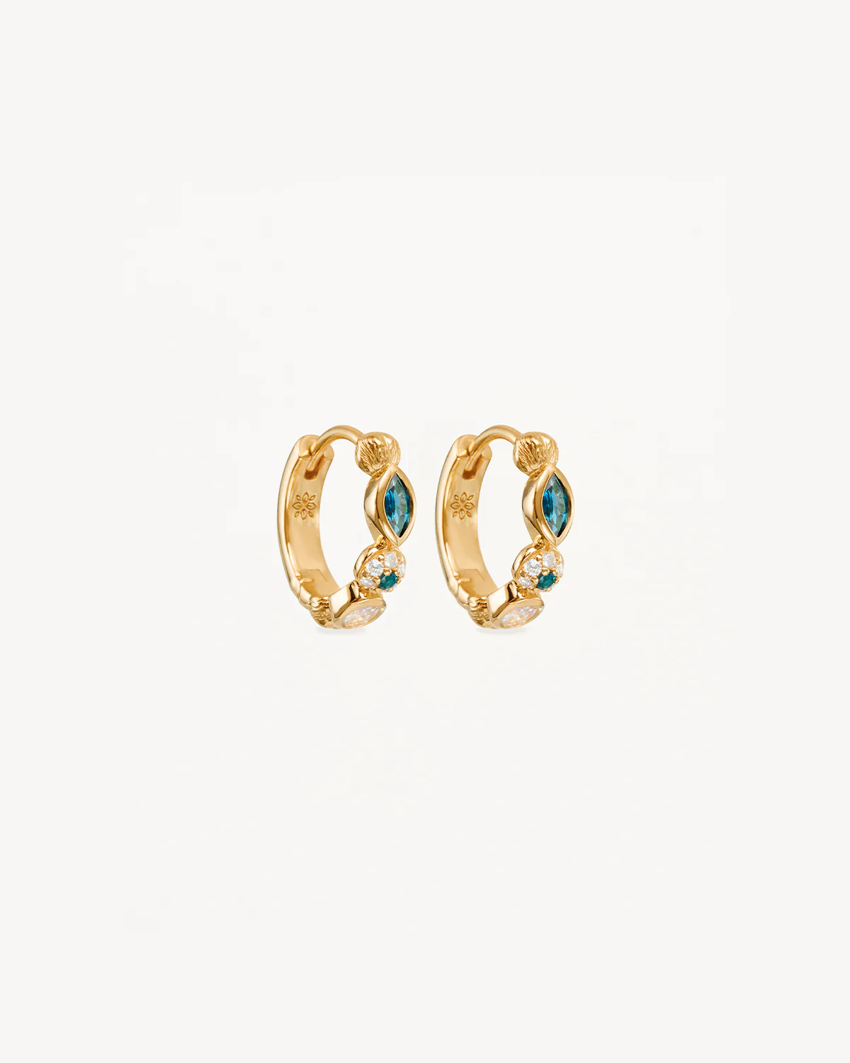 932-18k-gold-vermeil-protection-of-eye-hoops-1.webp 18k Gold Vermeil Protection of Eye Hoops